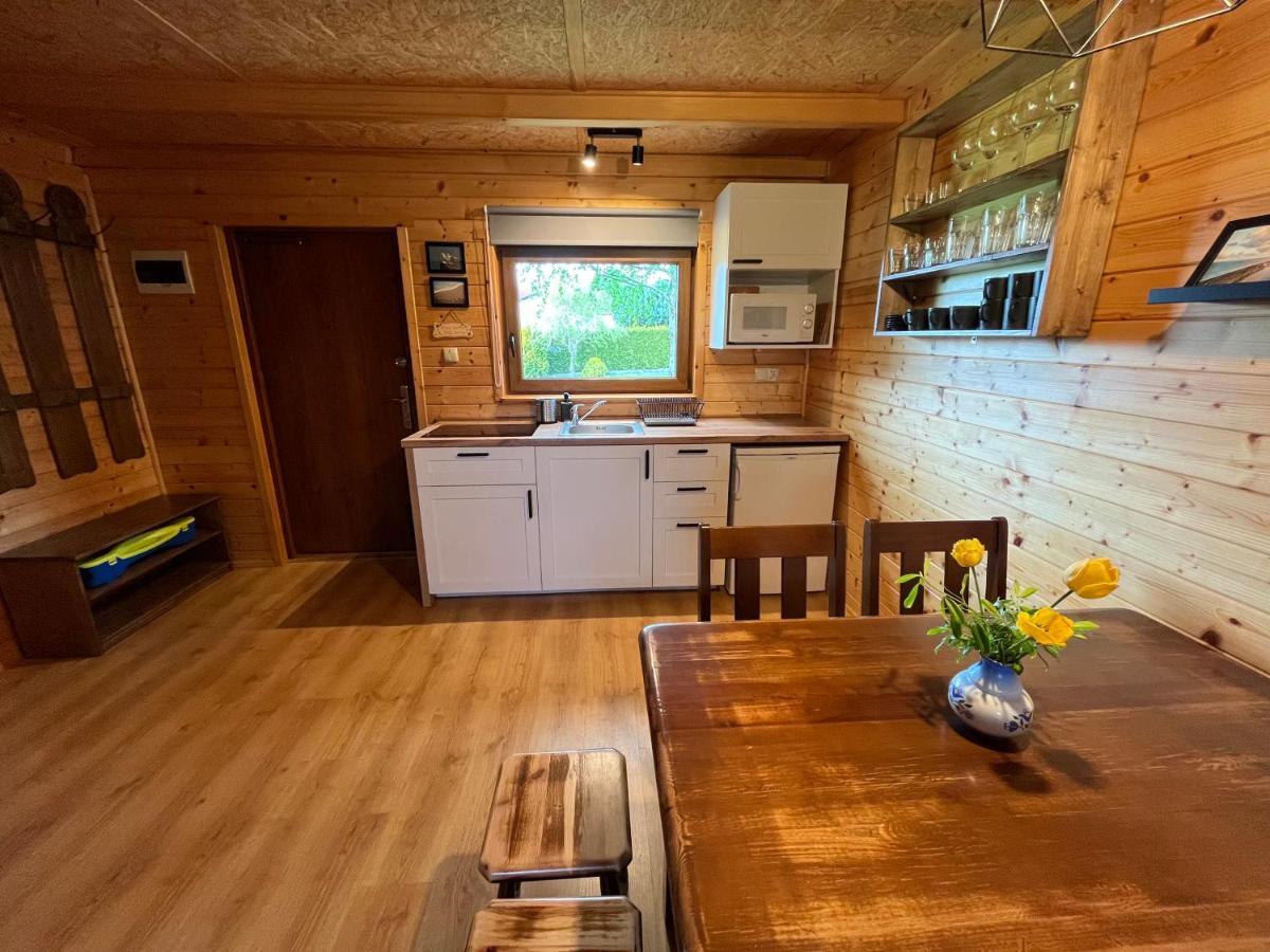 Drewniane Domki Pod Brzozami Karwia Exteriér fotografie